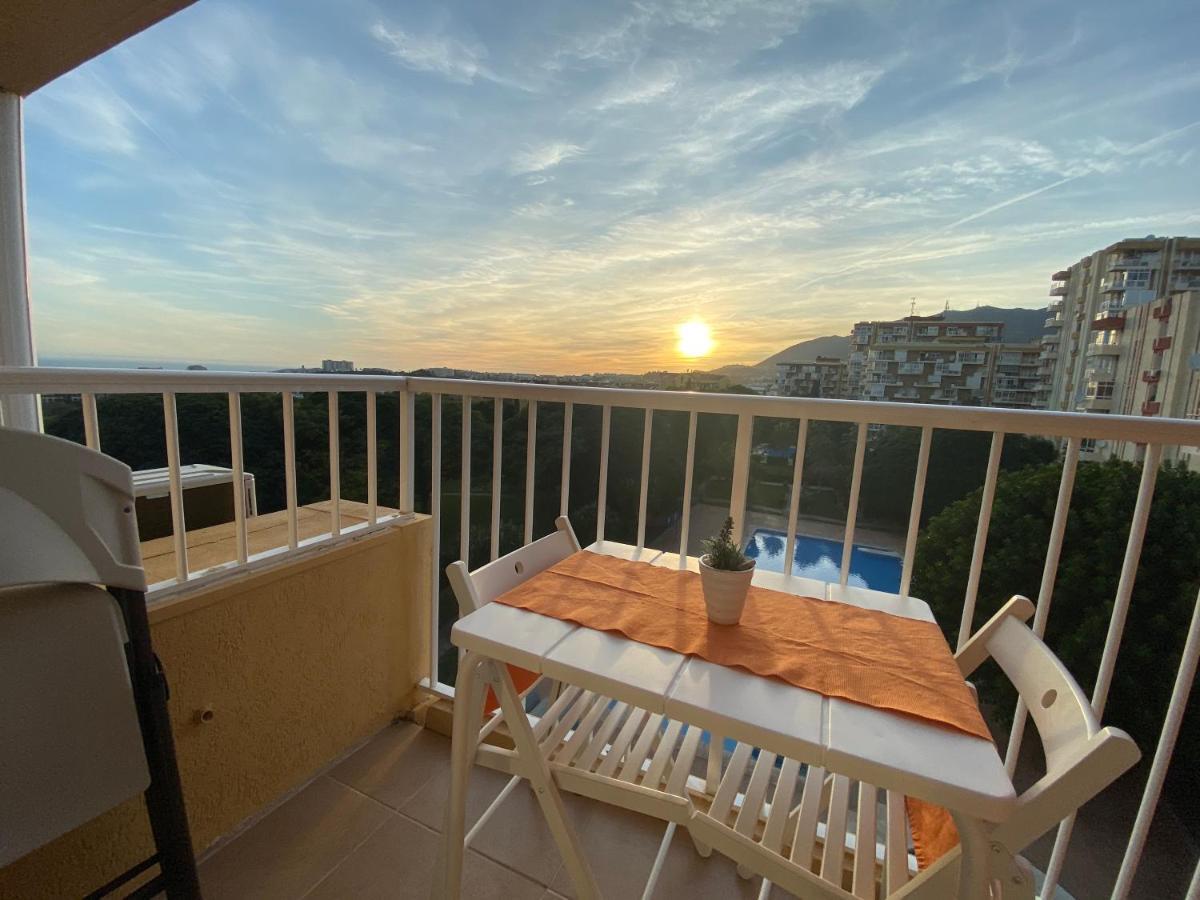 Sunset View Apartment Беналмадена Екстериор снимка